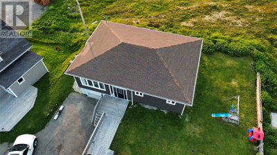 11 LeGallais Street | Channel-Port aux Basques, NL Newfoundland & Labrador | Slide Image Three