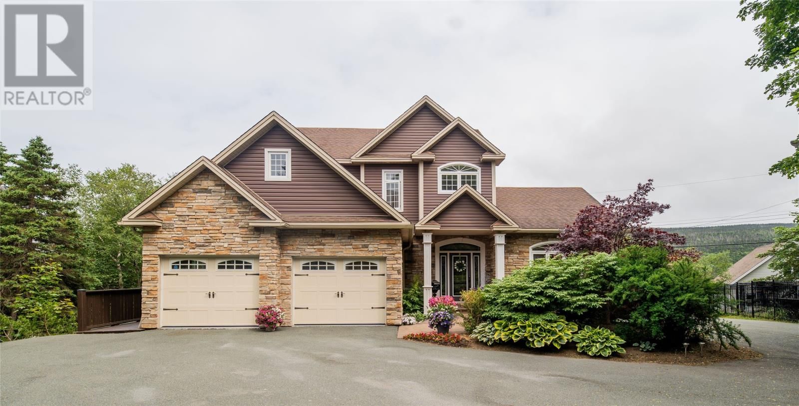 8 Carriage Lane, St. John's, Newfoundland & Labrador A1E 6J3
