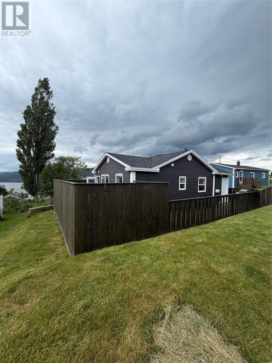 19 Clarence Street, Corner Brook, Newfoundland & Labrador A2H 1R8