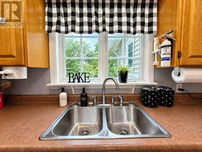 23 Sheppard Street | Grand Falls-Windsor Newfoundland & Labrador | Slide Image Eighteen