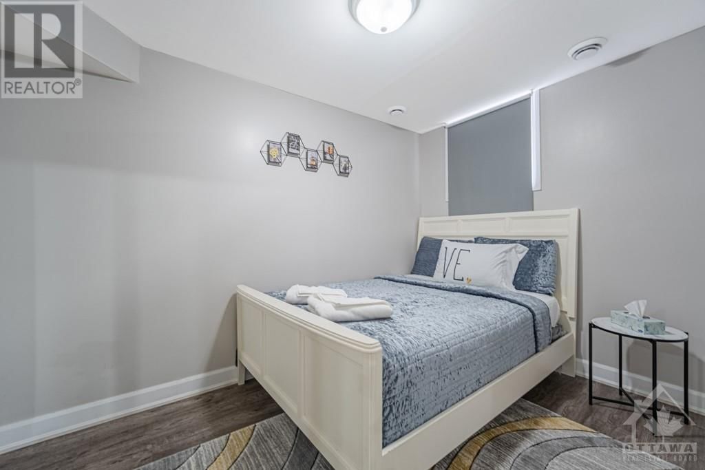 52 OXALIS CRESCENT Image 26