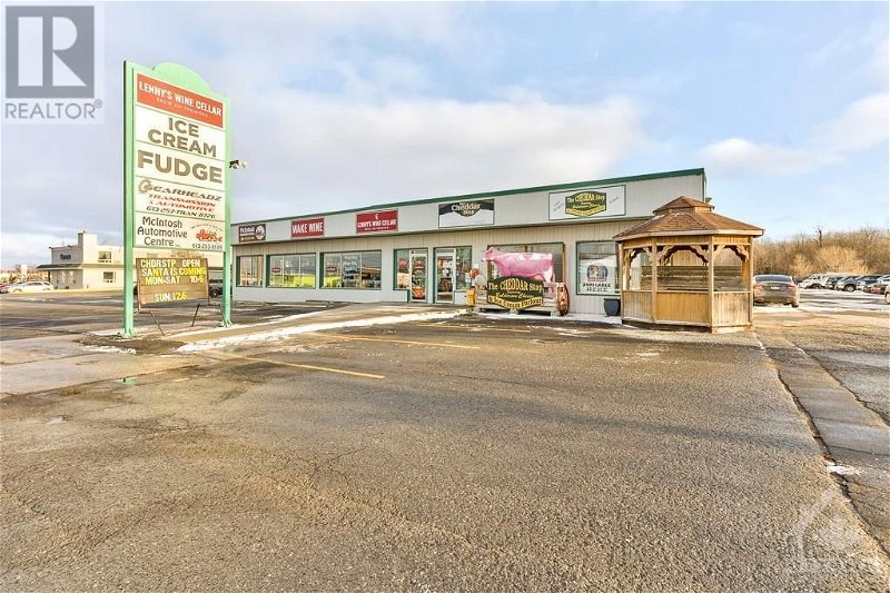 Image #1 of Business for Sale at 10471 Highway 7 Highway Unit#b, Carleton Place, Ontario