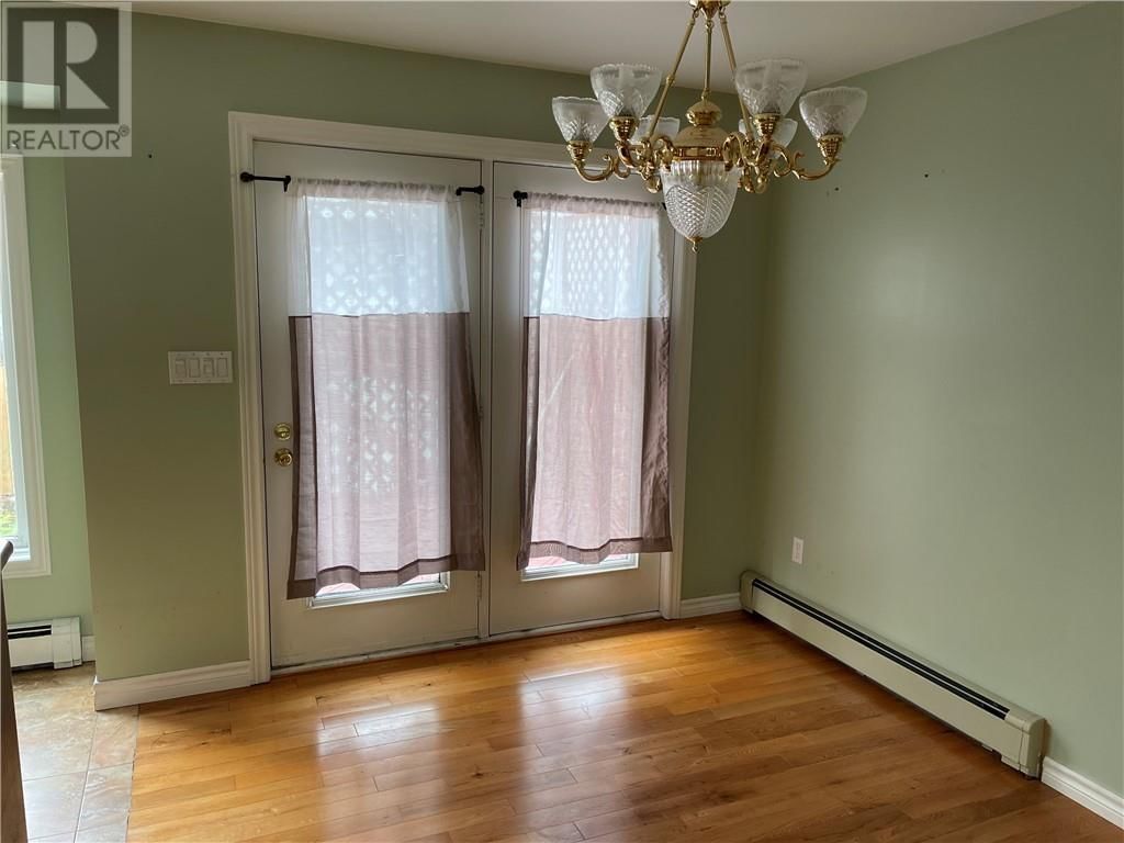 22 CHAFFEY STREET Image 13