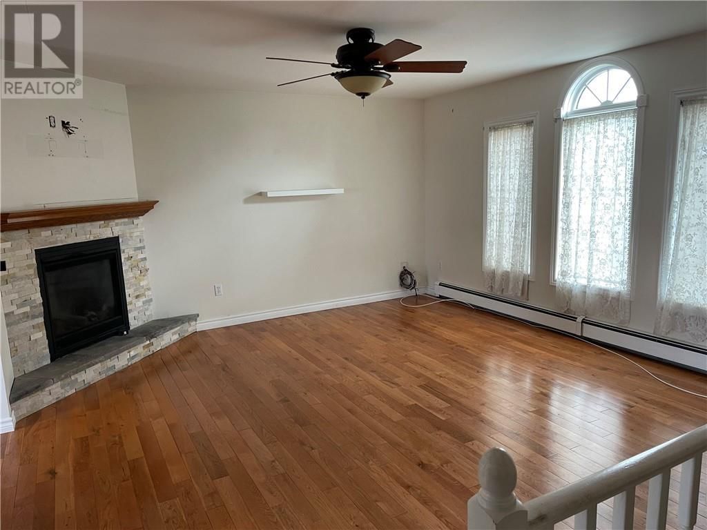 22 CHAFFEY STREET Image 15