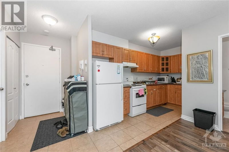 84 ROSEMOUNT Avenue  Ottawa, K1Y1P6 | Image 16