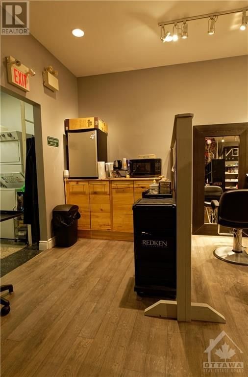 Image #1 of Business for Sale at 1920 Bank Street W Unit#5, Ottawa, Ontario