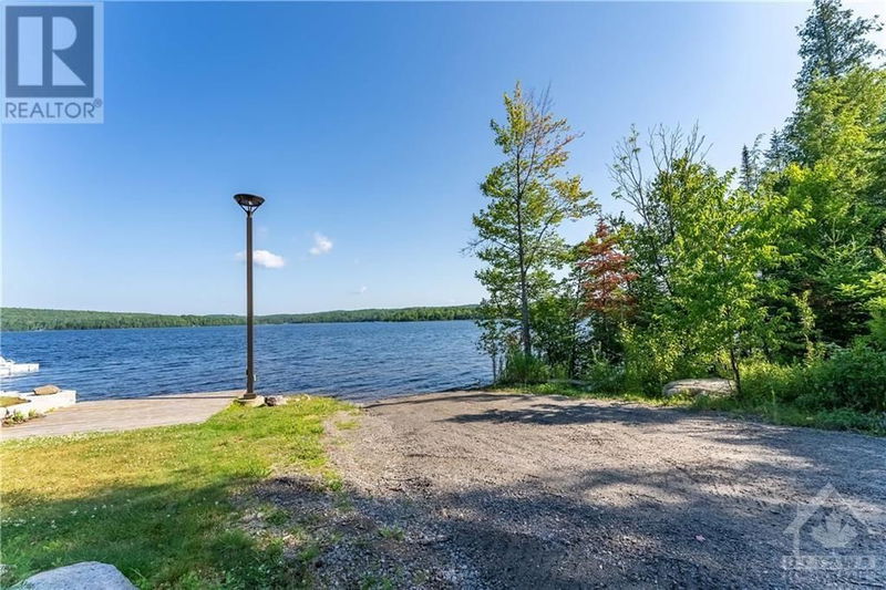 LOT 17 BARK BAY Trail  Barry's Bay, K0J1B0 | Image 18