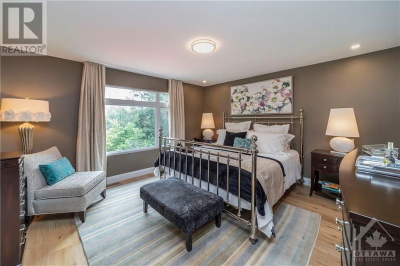 51 AYLEN Avenue  Ottawa, K2A3P6 | Image 14