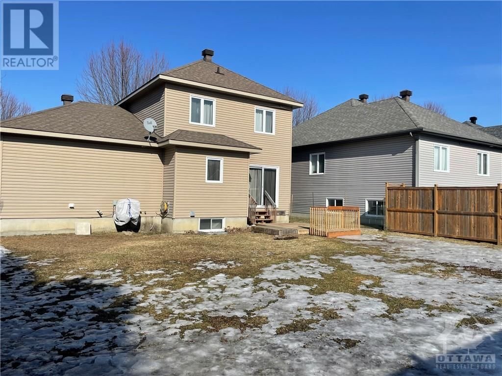 28 HONORE CRESCENT Image 19