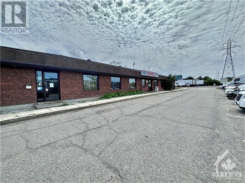 Image #1 of Restaurant for Sale at 1188 Newmarket Street, Ottawa, Ontario