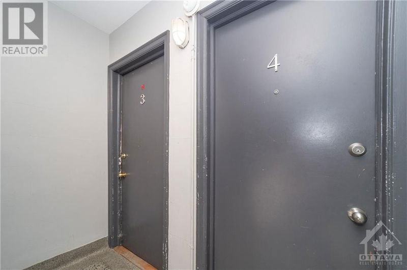 155 MARQUETTE Avenue  Ottawa, K1L5J7 | Image 11