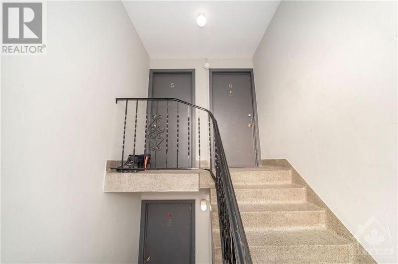 155 MARQUETTE Avenue  Ottawa, K1L5J7 | Image 12