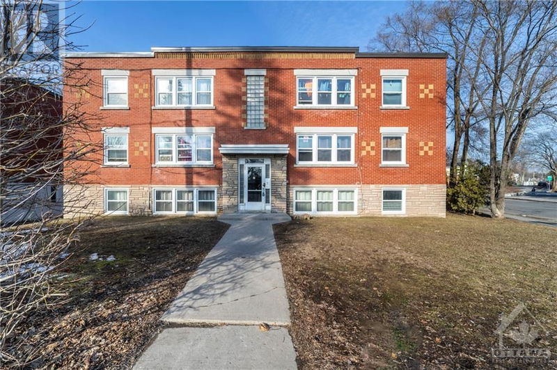 155 MARQUETTE Avenue  Ottawa, K1L5J7 | Image 2