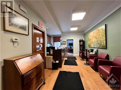 Image #1 of Commercial for Sale at 302 Waverley Street W Unit#9, Ottawa, Ontario