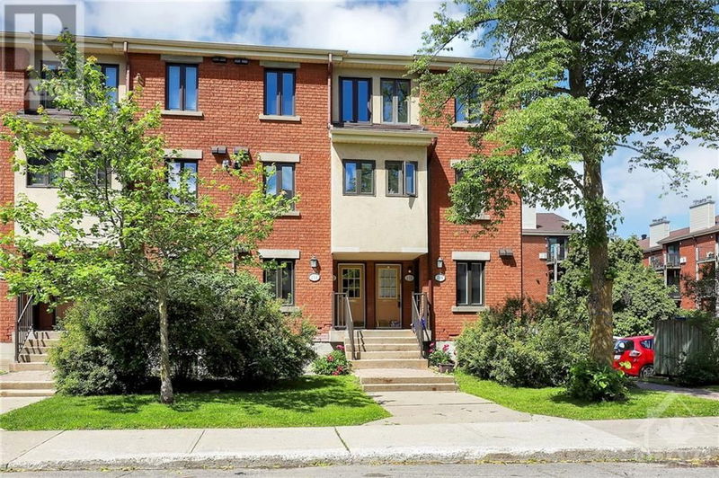 210 ALVIN Road  Ottawa, K1K2V1 | Image 1