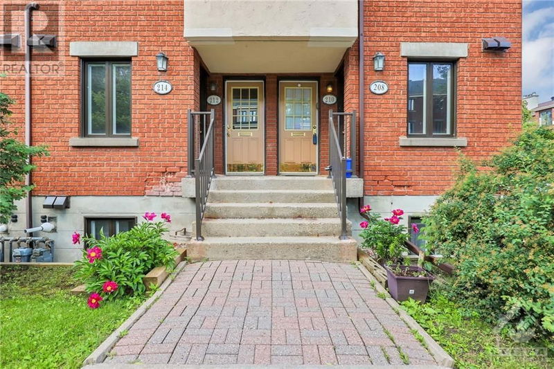 210 ALVIN Road  Ottawa, K1K2V1 | Image 3