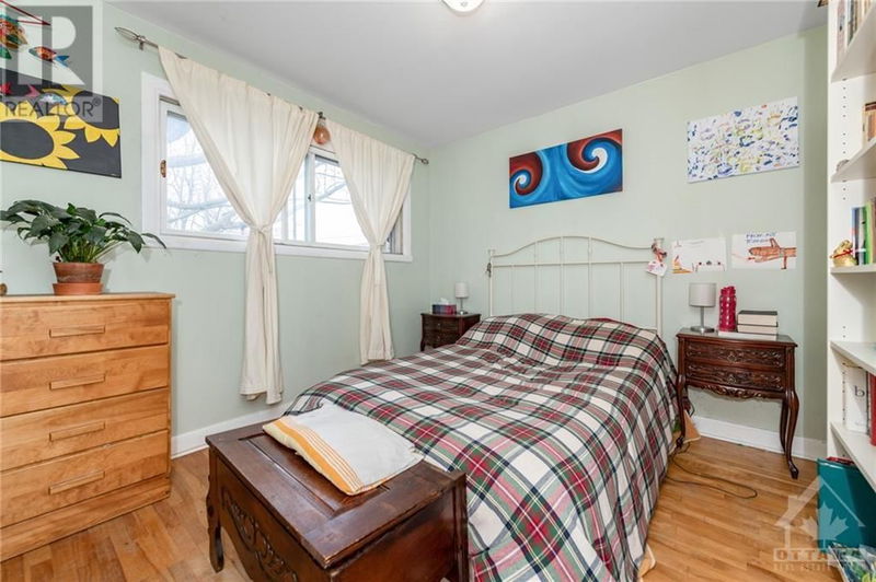 2421 IRIS Street  Ottawa, K2C1C7 | Image 19