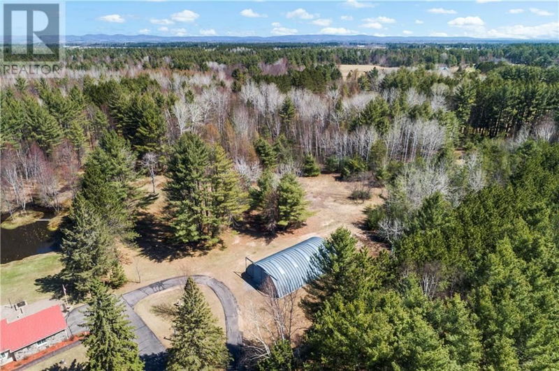 686 AIRPORT Road  Petawawa, K8A6W7 | Image 4