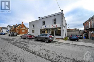 Image #1 of Commercial for Sale at 1 William Street E, Smiths Falls, Ontario