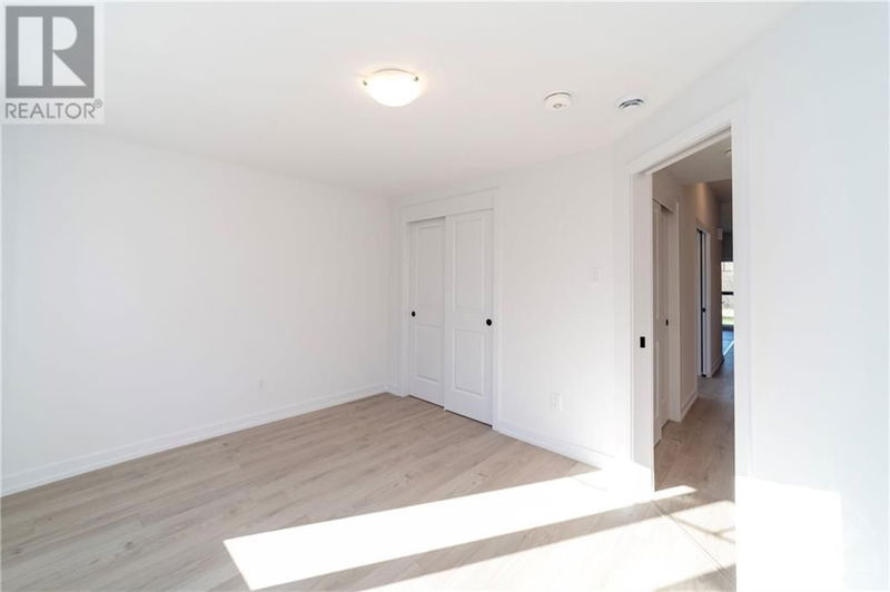  701 - 360 MONTEE OUTAOUAIS Street  Rockland, K4K1K7 | Image 14