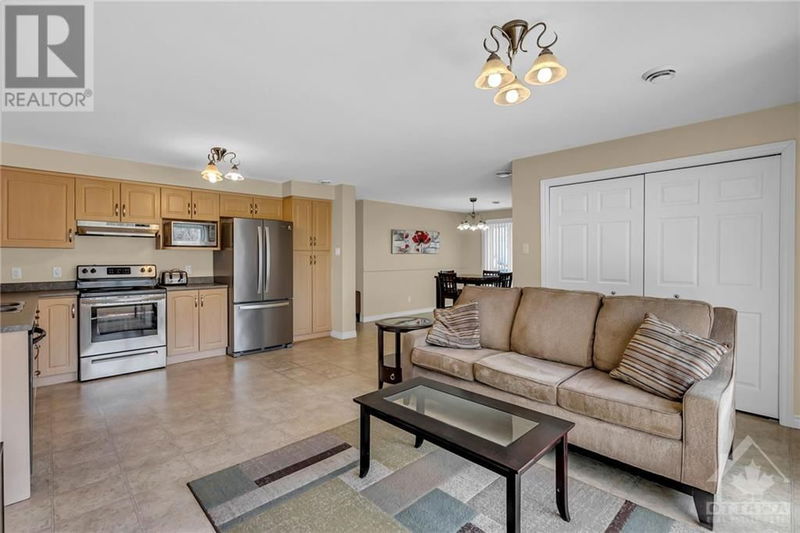 1547 VERCHERES Street  Ottawa, K1C7C7 | Image 5