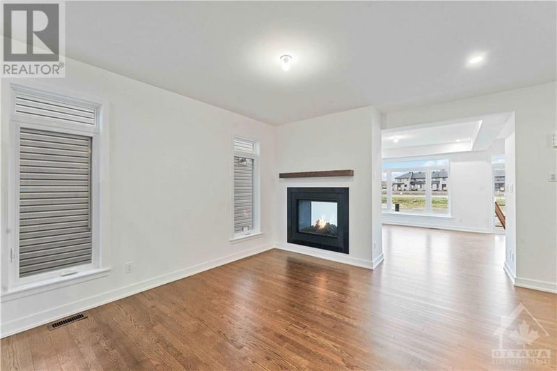 705 ROSALES Ridge  Ottawa, K1T0V5 | Image 3