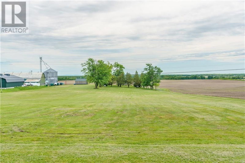 18990 18 COUNTY Road  Martintown, K0C1S0 | Image 2