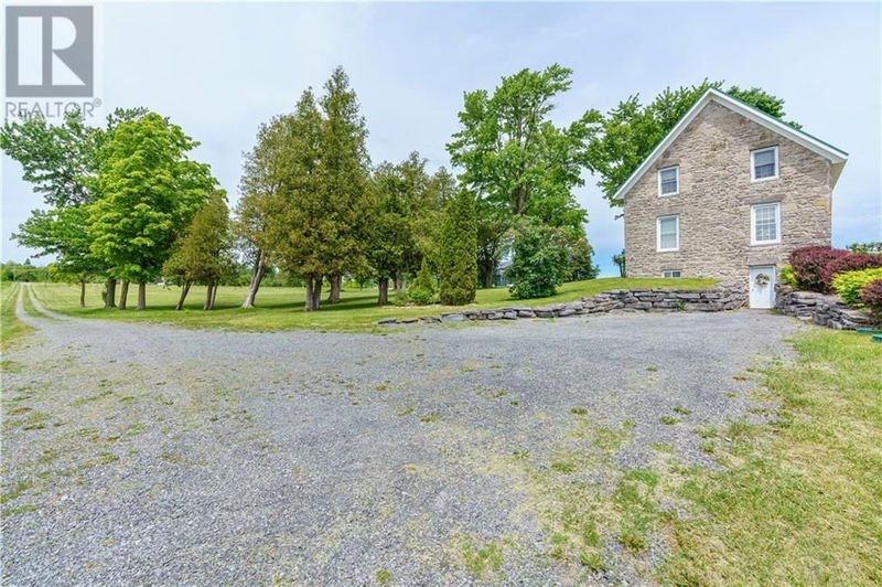 18990 18 COUNTY Road  Martintown, K0C1S0 | Image 4