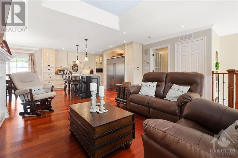 1612 SEBASTIEN Circle  Rockland, K4K1V9 | Image 7