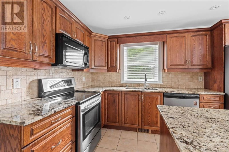 1206 BAYVIEW Drive  Ottawa, K0A3M0 | Image 10