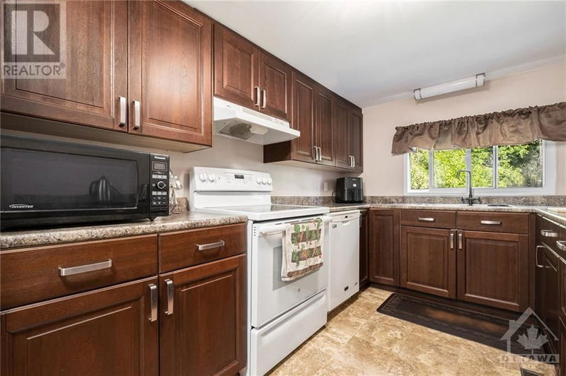 3383 CHAMPLAIN Street  Bourget, K0A1E0 | Image 12