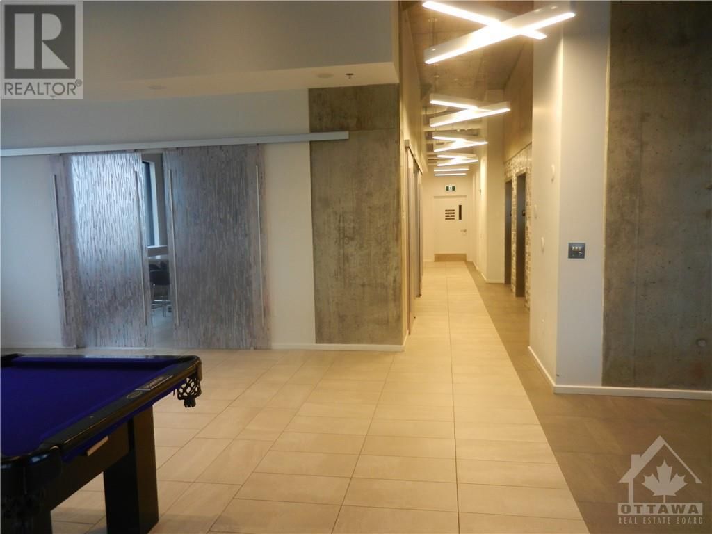 105 CHAMPAGNE AVENUE UNIT#1011 Image 11