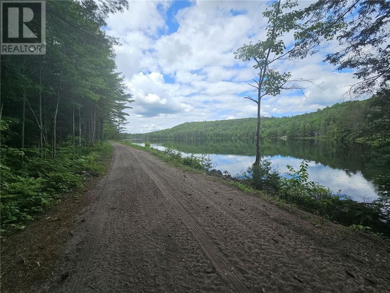 000 OTTER LAKE Lane  Barry's Bay, K0J1B0 | Image 8