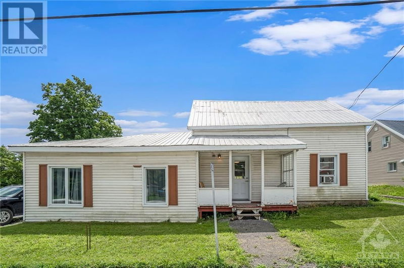 2889 COLONIAL Road  Sarsfield, K0A3E0 | Image 1