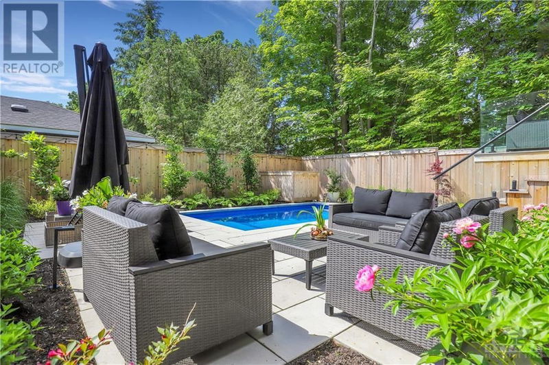 434 KENWOOD Avenue  Ottawa, K2A0K7 | Image 28