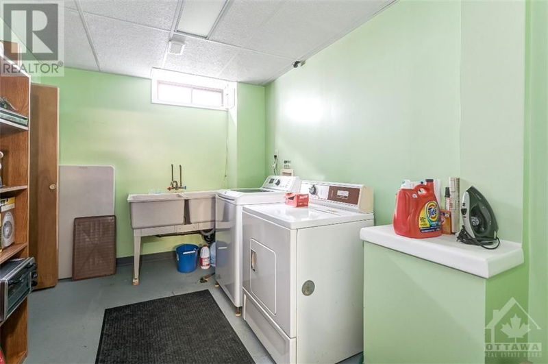 327 FULLERTON Avenue  Ottawa, K1K1K2 | Image 17