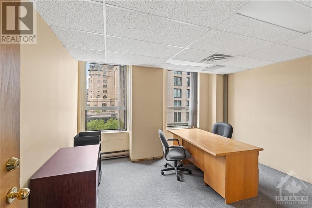 45 RIDEAU STREET UNIT#402 Image 15