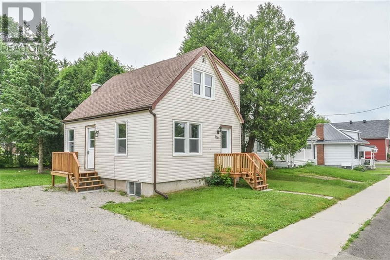 316 IRVING Street  Pembroke, K8A2S8 | Image 1