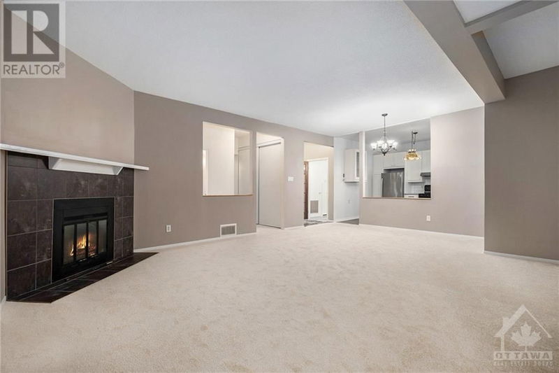  A - 201 WOODFIELD Drive  Ottawa, K2G4P2 | Image 9