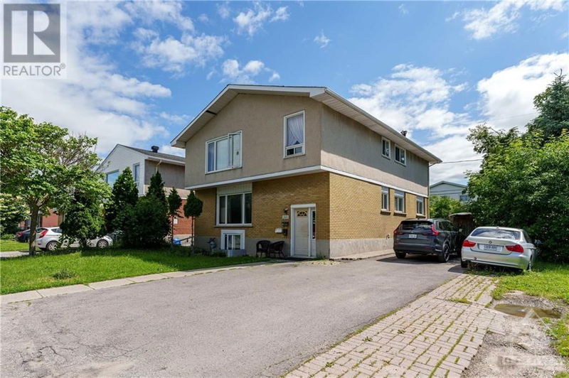 2445 CLEMENTINE Boulevard  Ottawa, K1V8E1 | Image 2