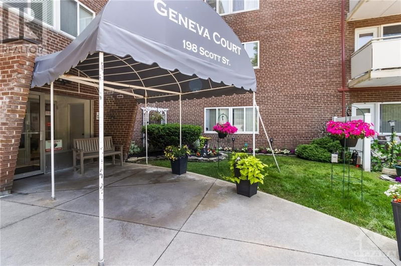  404 - 198 SCOTT Street  St Catharines, L2N5T3 | Image 1