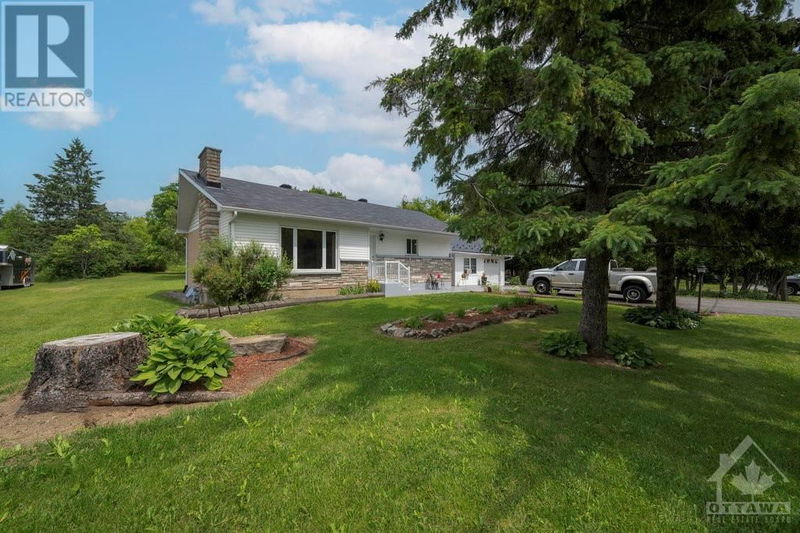 7139 MITCH OWENS Road  Ottawa, K1G3N4 | Image 2