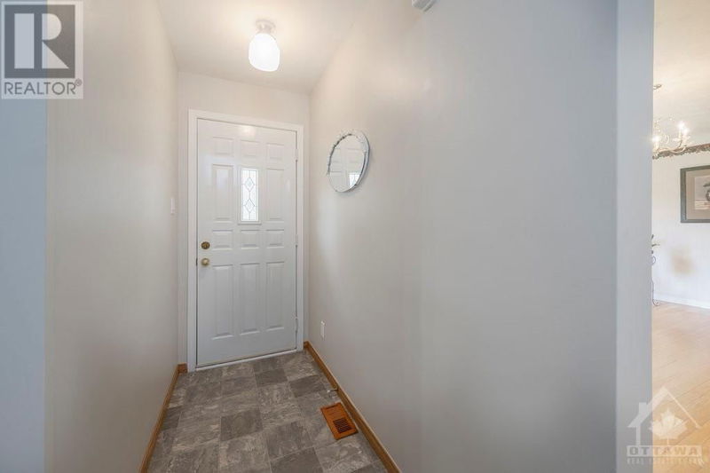 7139 MITCH OWENS Road  Ottawa, K1G3N4 | Image 7