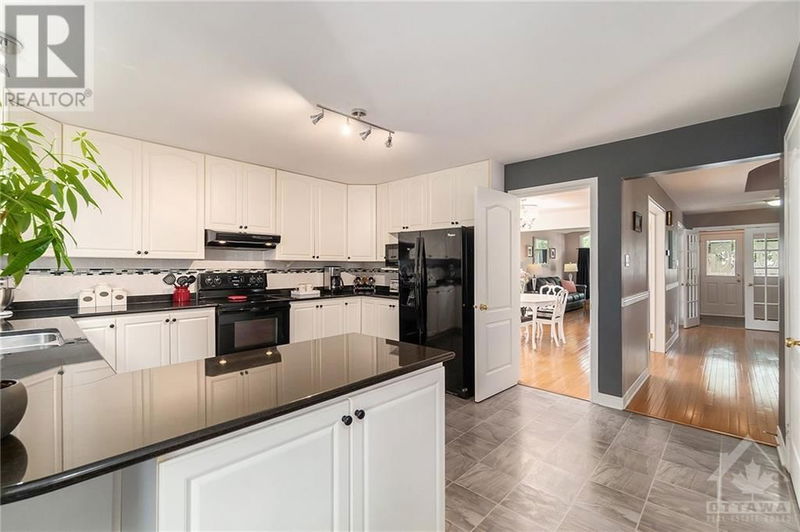 194 REDPATH Drive  Ottawa, K2G6K5 | Image 6