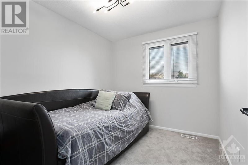 2219 STONEHENGE Crescent  Ottawa, K1B4N7 | Image 18