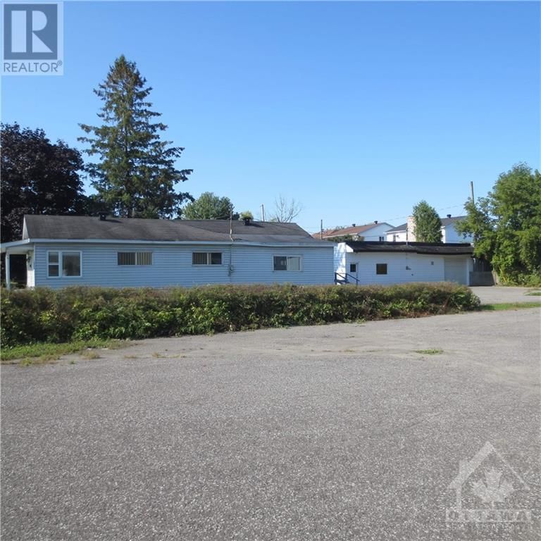 290 TUPPER Street  Hawkesbury, K6A3T6 | Image 24