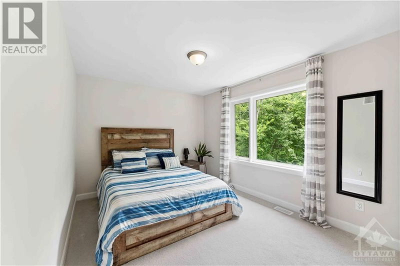 820 MERCIER Crescent  Ottawa, K1W1E6 | Image 21