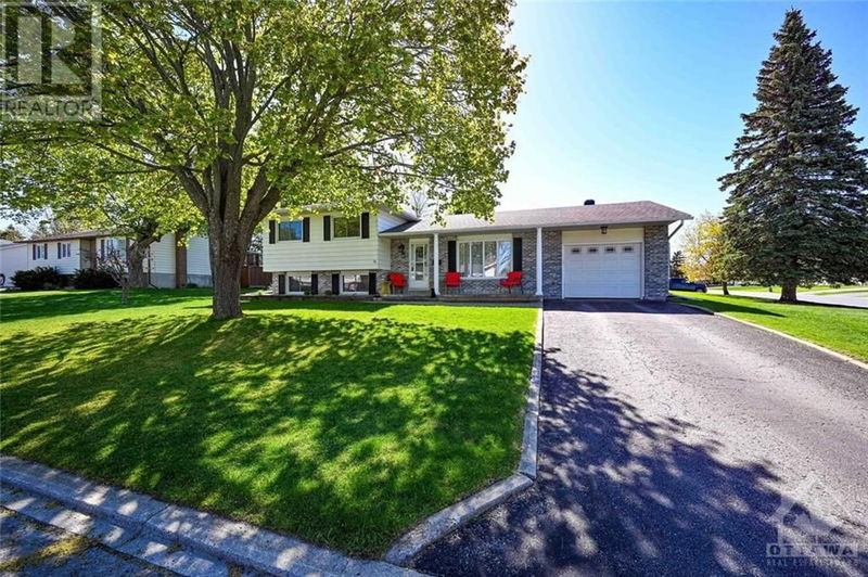 61 COLONEL BY Crescent  Smiths Falls, K7A5B9 | Image 1