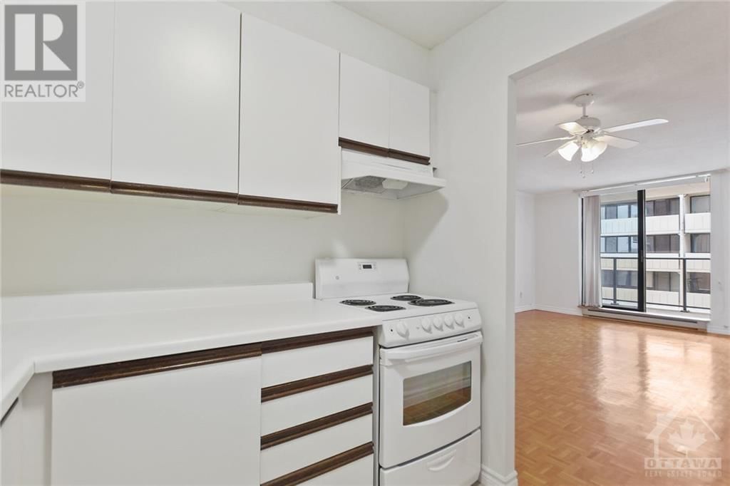 475 LAURIER AVENUE W UNIT#1405 Image 12