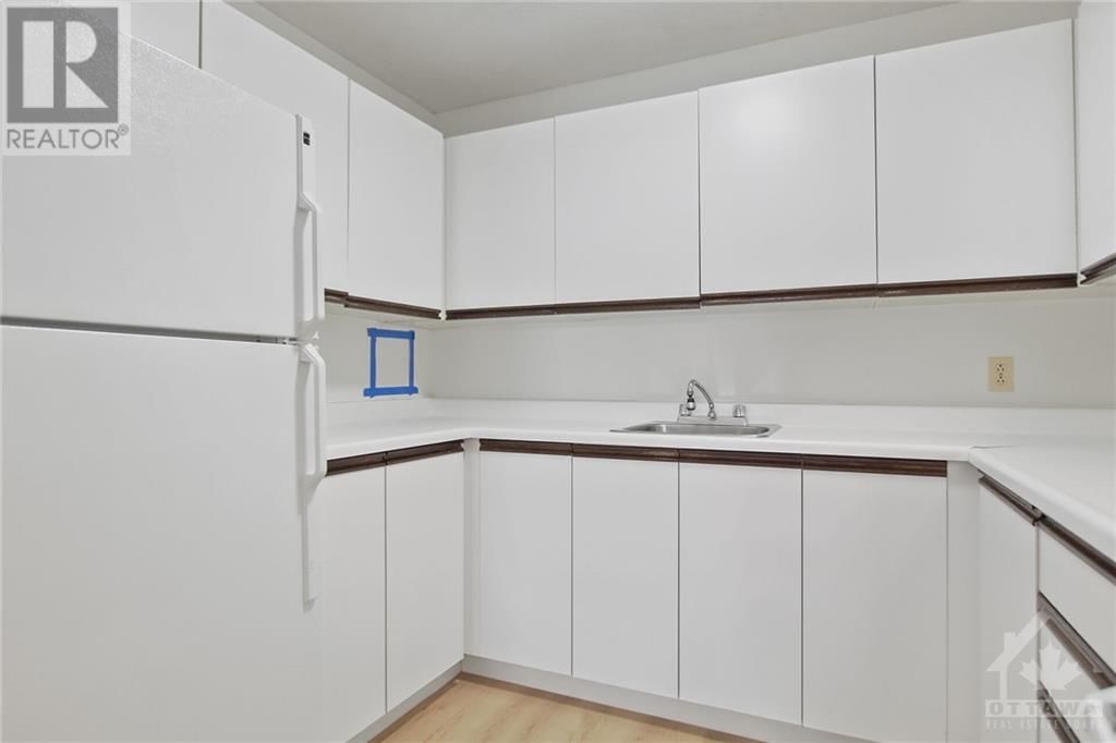 475 LAURIER AVENUE W UNIT#1405 Image 14